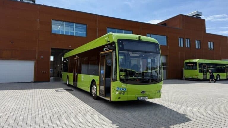 Νορβηγία: 14χρονος έκλεψε λεωφορείο και το οδήγησε στη Σουηδία