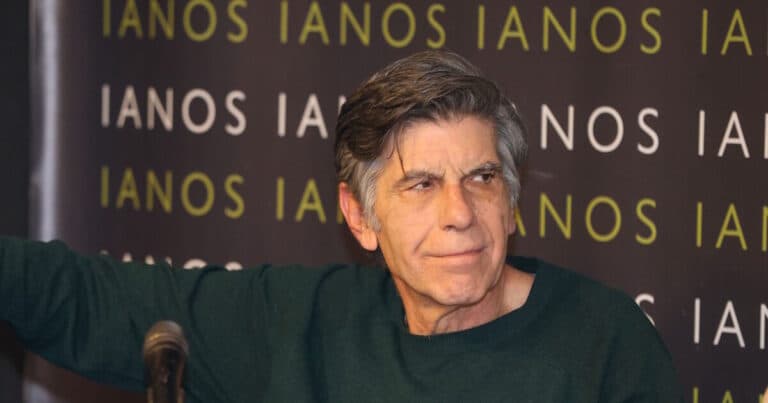 Γιάννης Μπέζος: Δεν εμπιστεύομαι την τεχνητή νοημοσύνη